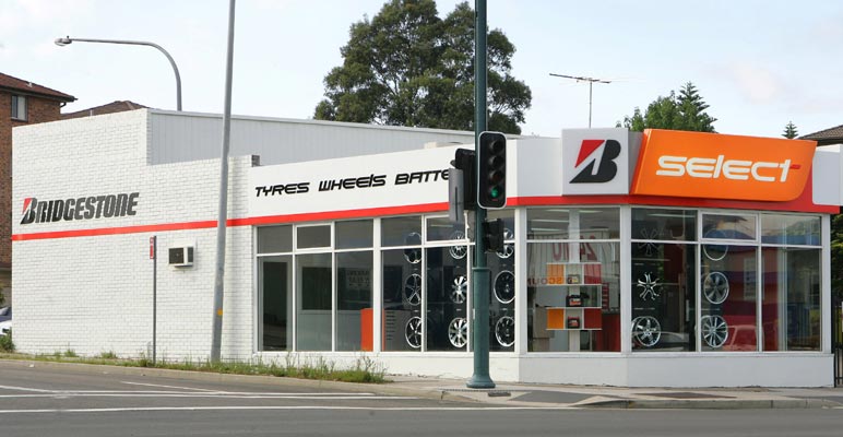 Bridgestone Select - Liverpool